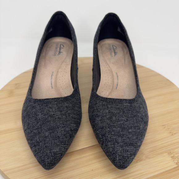 Clarks Collection Shoes Womens Size 8 Gray Pointed Toe Block Heel Comfort Pump - Picture 3 of 10